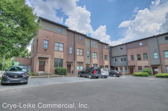 Primary Photo - 2 br, 2 bath House - 1205 Paris Ave #204