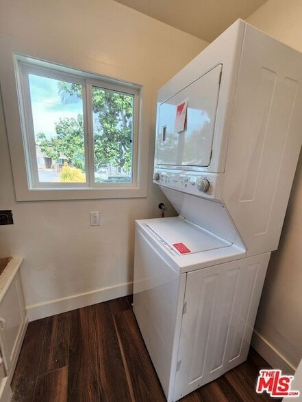 Building Photo - 6639 Chimineas Ave