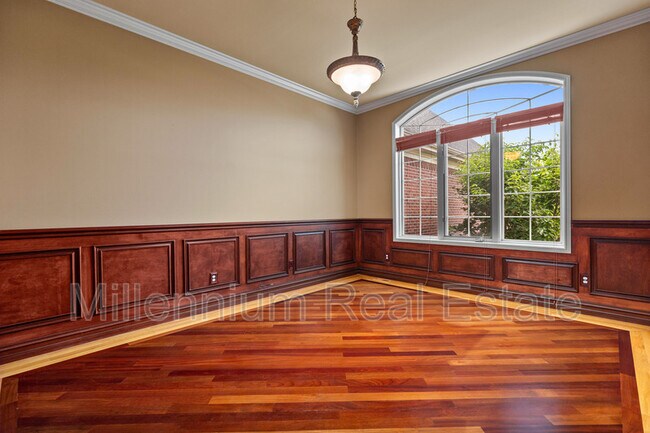 Building Photo - 64121 Turnberry Way