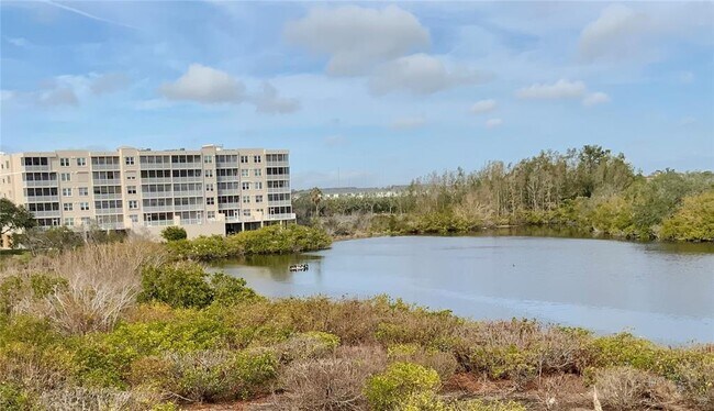 Building Photo - 6315 Shoreline Dr