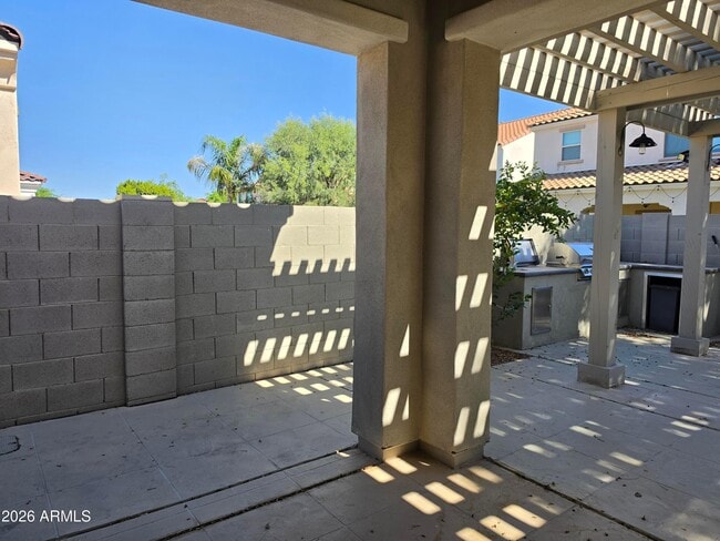 Building Photo - 10215 E Stealth Ave