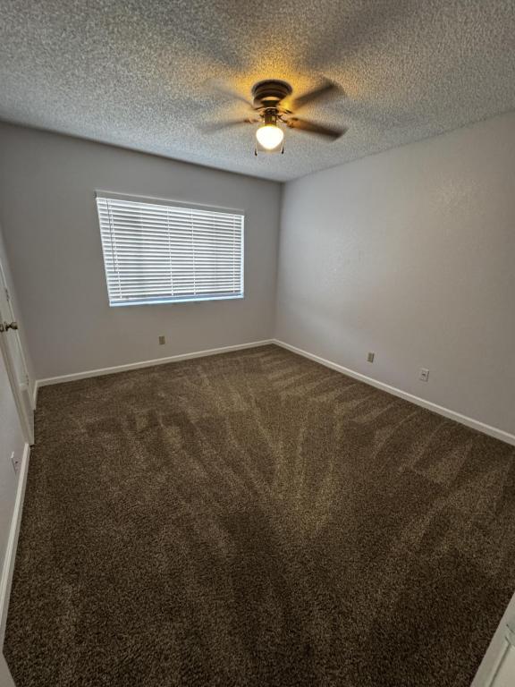 Building Photo - 980 Canyon Hills Rd