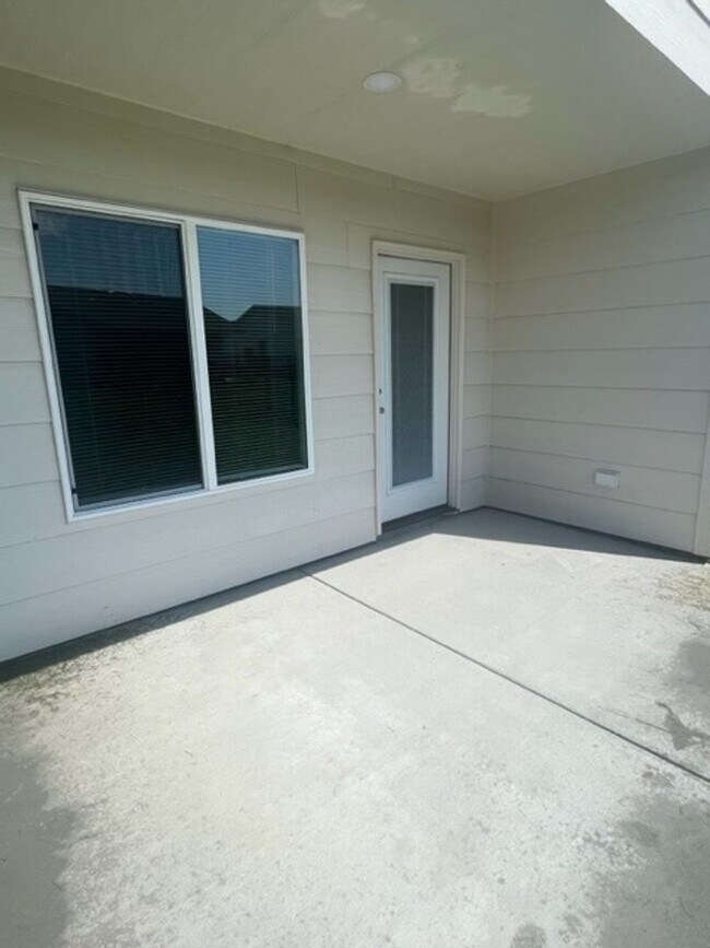 Building Photo - Maize School District