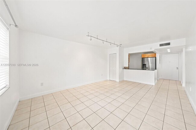 Building Photo - 4384 NW 9th Ave