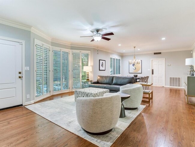 Building Photo - 3401 S Almeria Ave