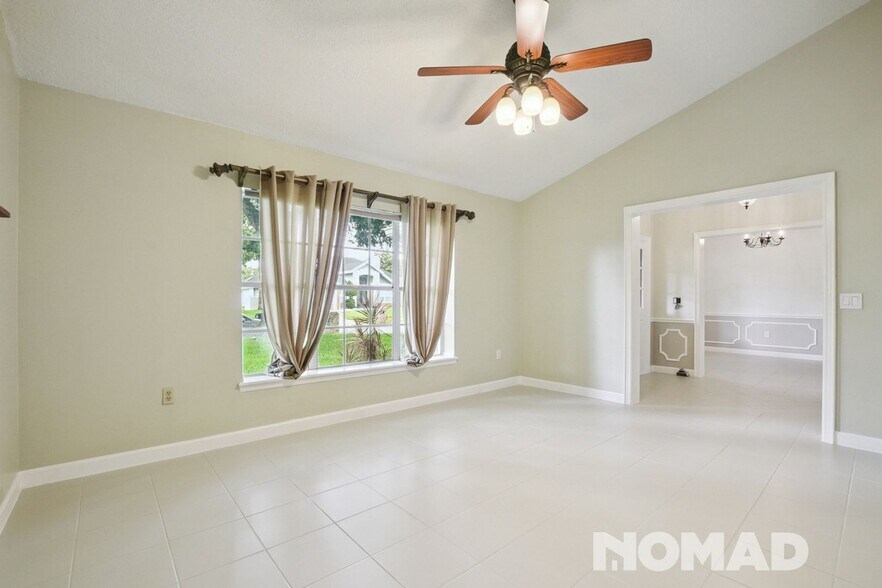 Building Photo - 8014 Winpine Ct