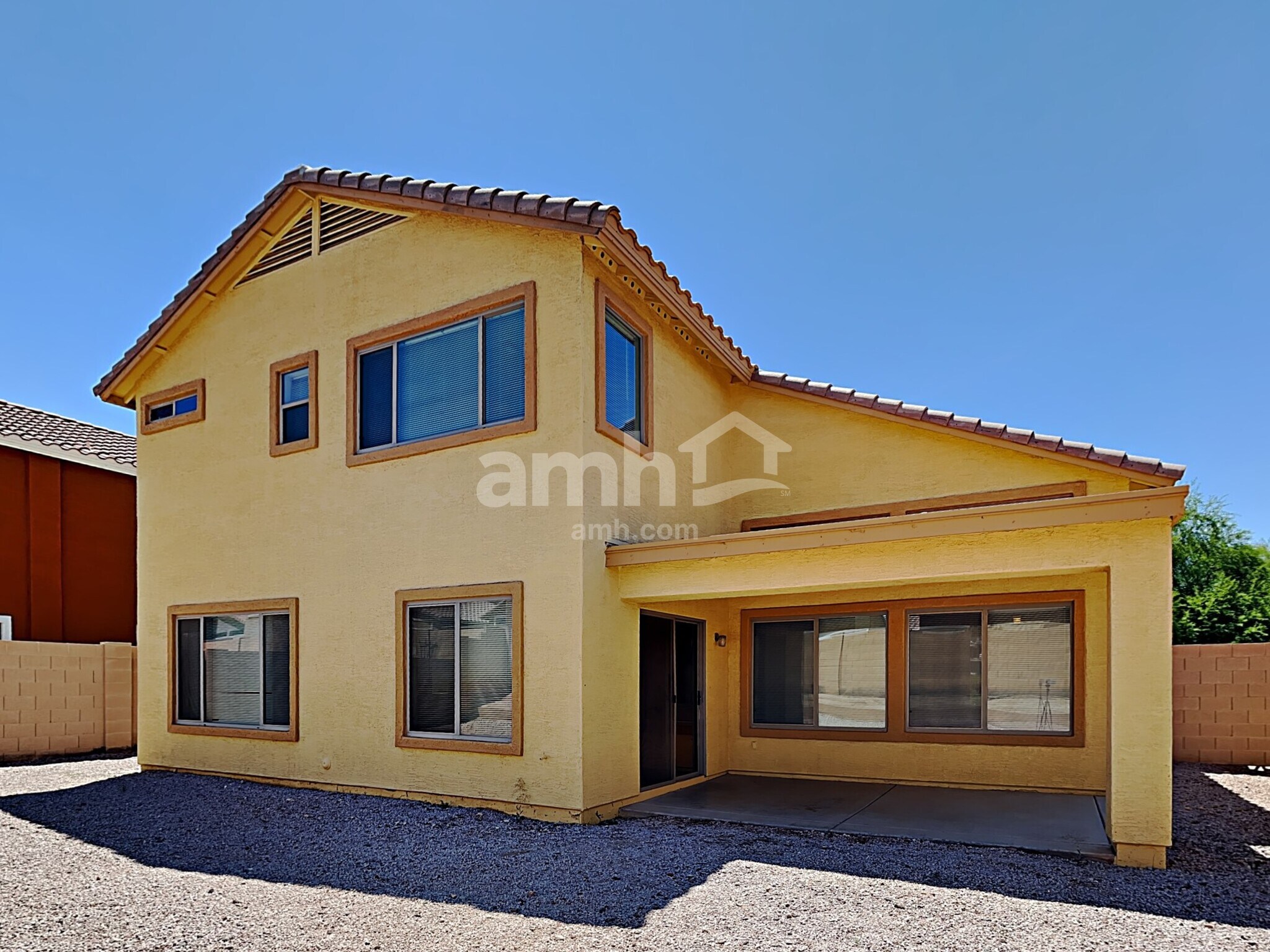 Building Photo - 25768 W Ashley Dr