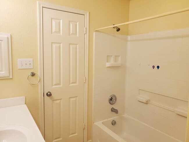 Building Photo - 19119 Mission Fort Ln