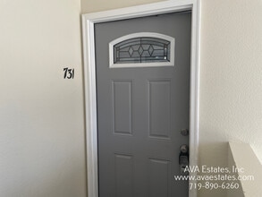 Building Photo - 731 E Laporte Dr