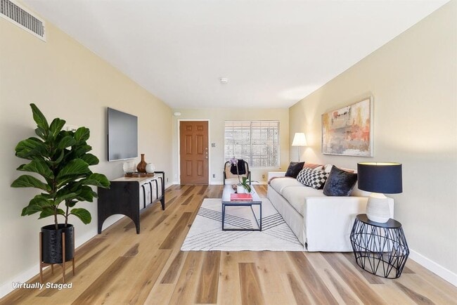 Building Photo - 7801 Shoal Creek Blvd