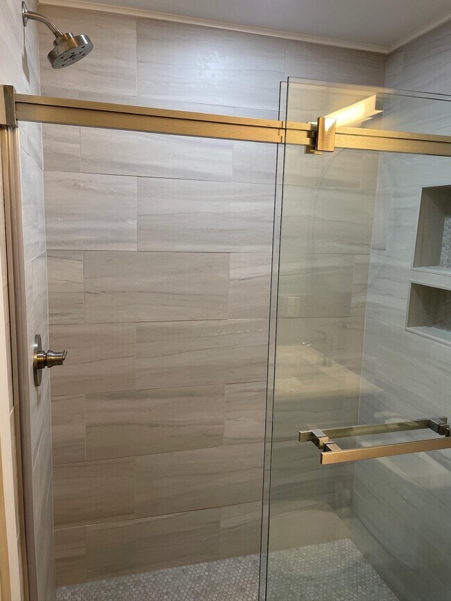 Building Photo - 403 Hayden Rd