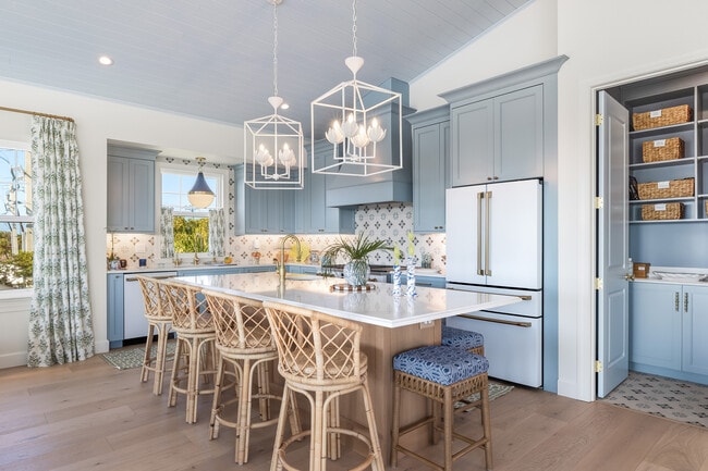 Building Photo - 1874 18th St