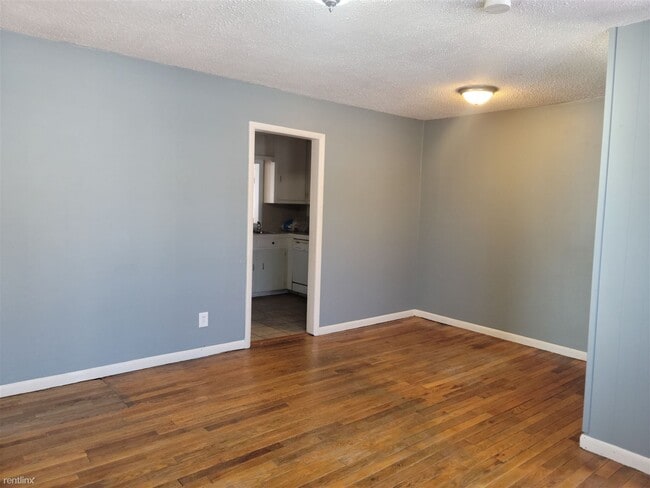 Building Photo - 3 br, 2 bath House - 2327 South Palisade A...