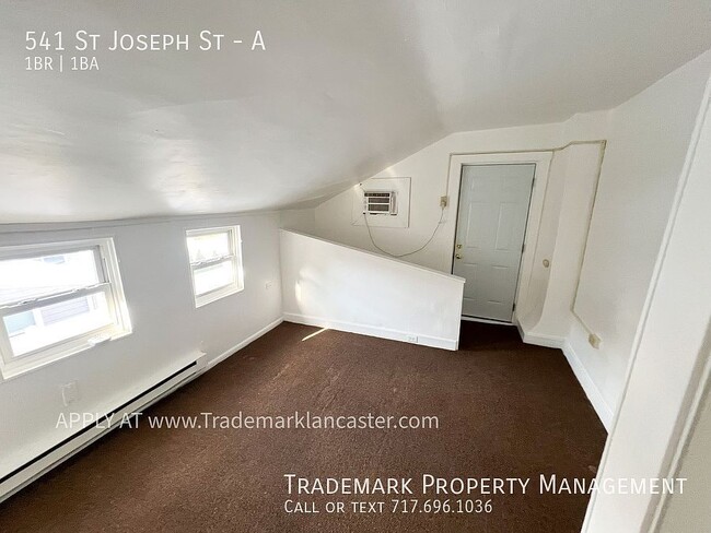 Building Photo - 541 St Joseph St