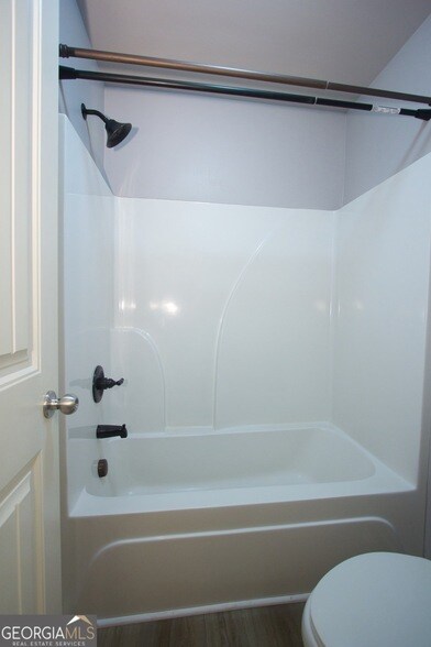 Building Photo - 960 Franklin Mill Trace