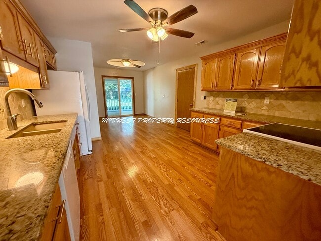 Building Photo - Cozy 3 Bedroom Ranch Home in Greenwood