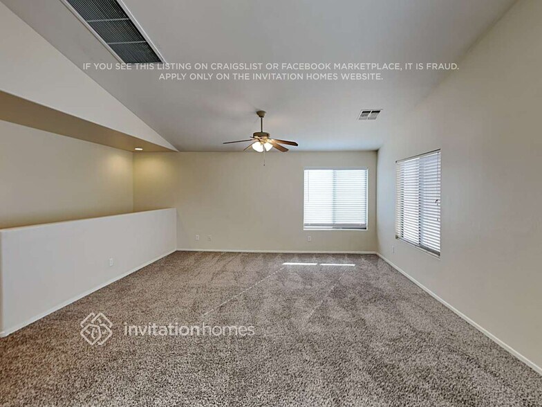 Building Photo - 10513 W Alvarado Rd