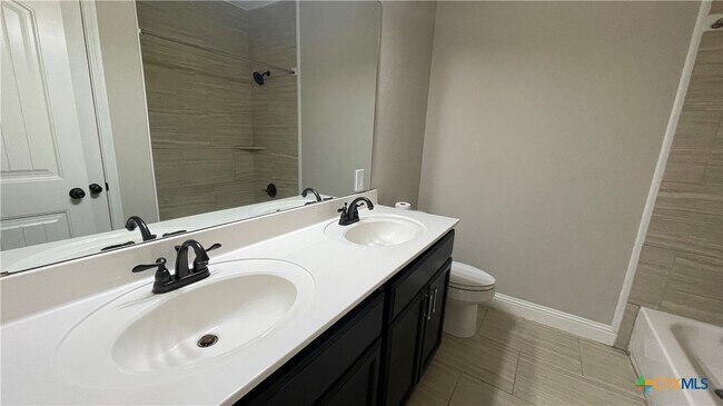 Building Photo - 6201 Morganite Ln