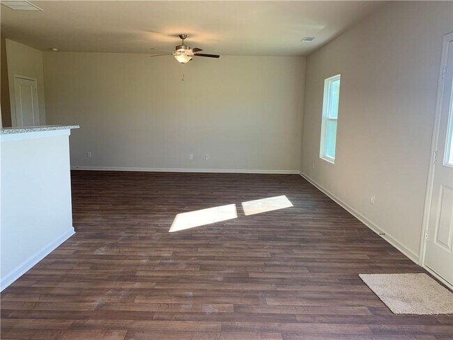 Building Photo - 929 Independence Ave