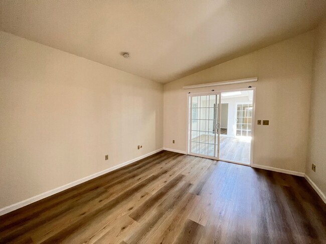 Building Photo - Excellent Downtown Palo Alto Single Story ...