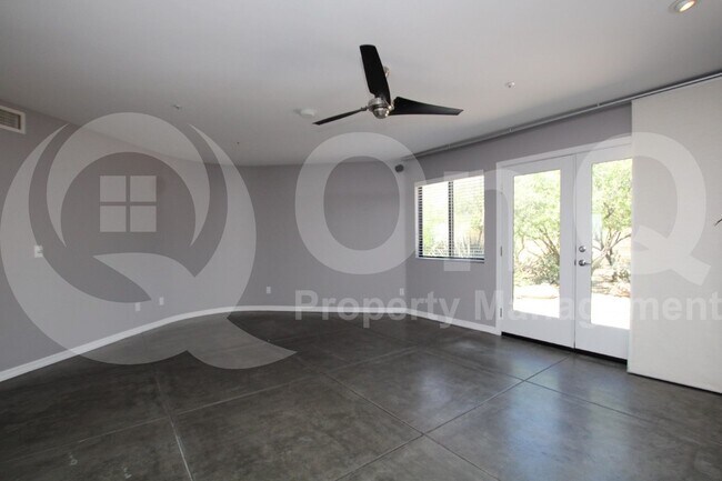 Building Photo - 5844 E Carefree Mountain Dr