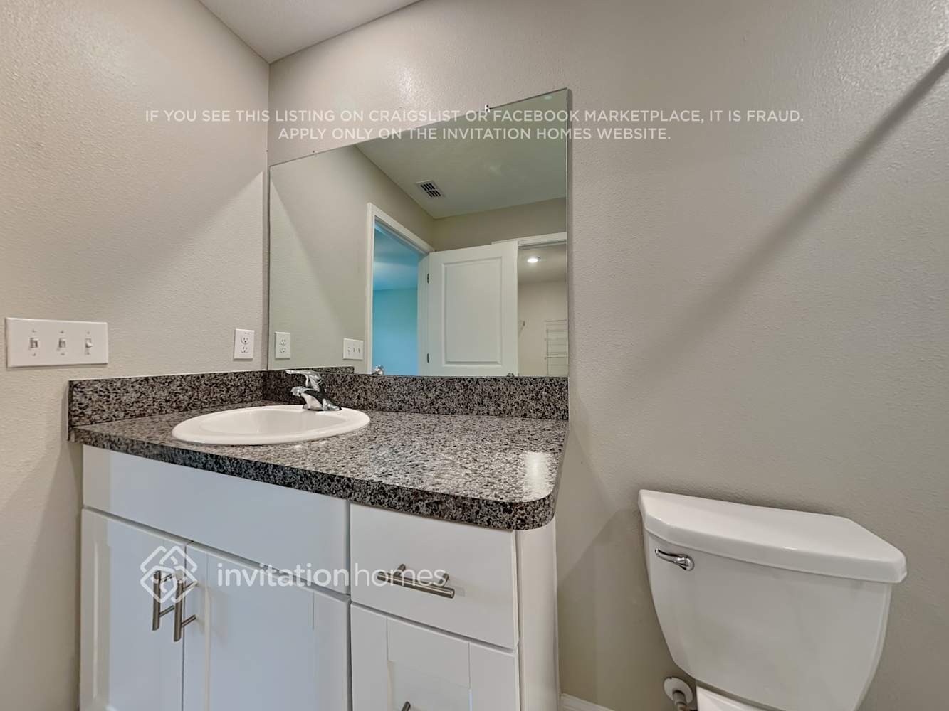 Building Photo - 7114 Paradise Island Ct