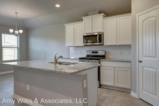Building Photo - 3 br, 2 bath House - 1278 Carnaby