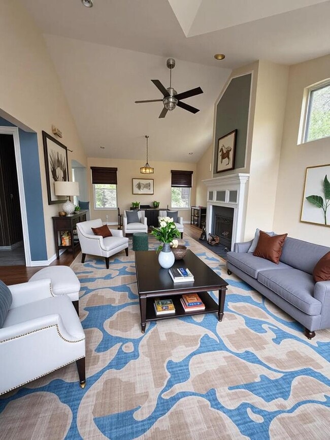 Building Photo - SIngle Family