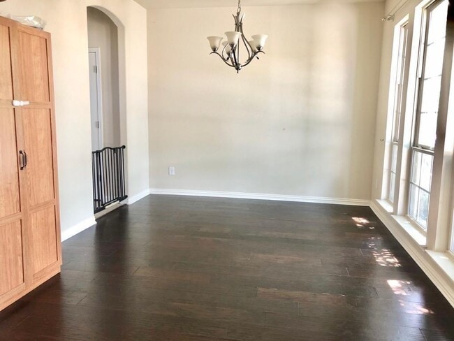 Building Photo - 3029 Agave Loop