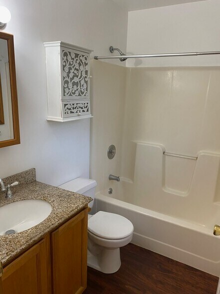 Building Photo - 2 S Franklin St