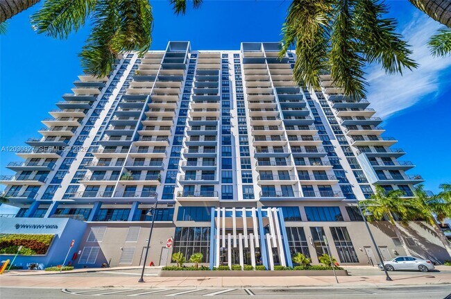 Building Photo - 5350 NW 84th Ave