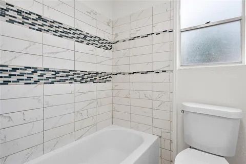 Building Photo - 5009 Wingfoot Ln