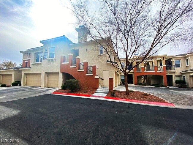 Primary Photo - 10701 Pappas Ln