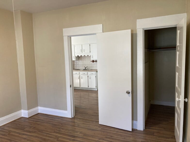 Bedroom 2 Photo 1 - 2089 Fairview Ave
