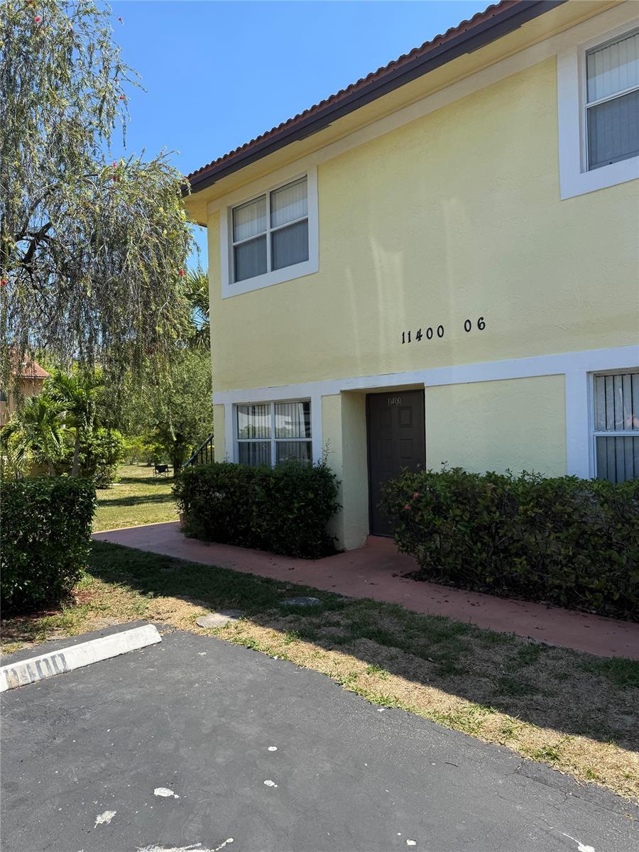 Building Photo - 11400 NW 45th St