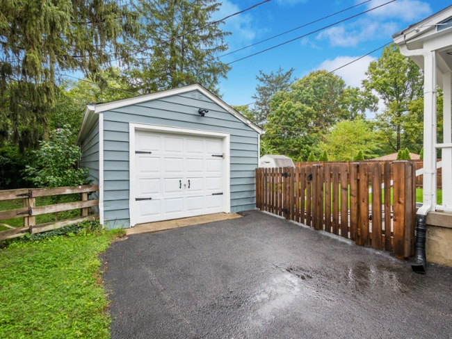 Building Photo - 3227 Ainwick Rd