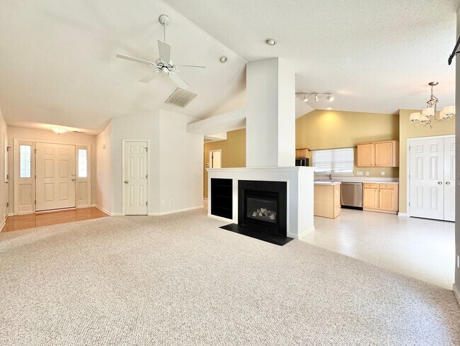 Building Photo - 4800 Corinthian Way