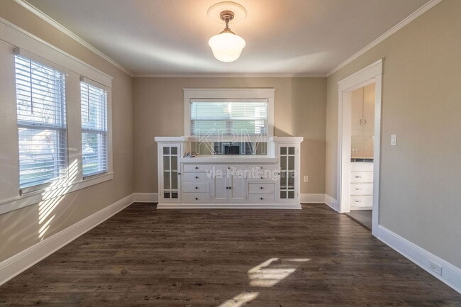 Building Photo - 635 Argonaut St