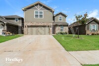 Building Photo - 1017 NW 6th St