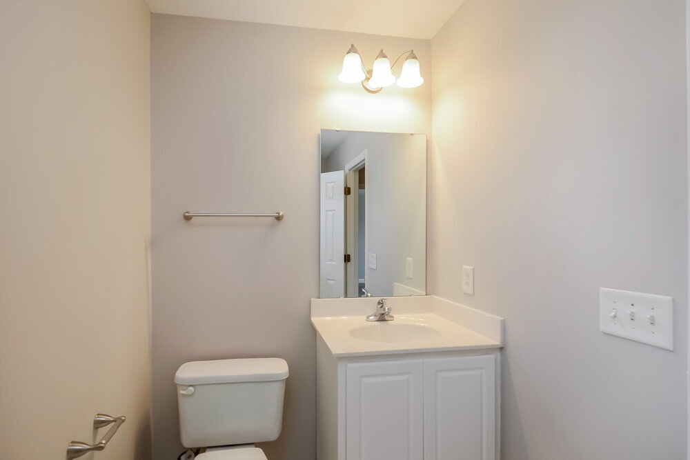 Building Photo - 213 Sedge Meadow Dr