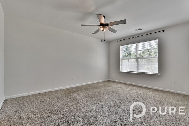 Building Photo - 173 Rippling Wy