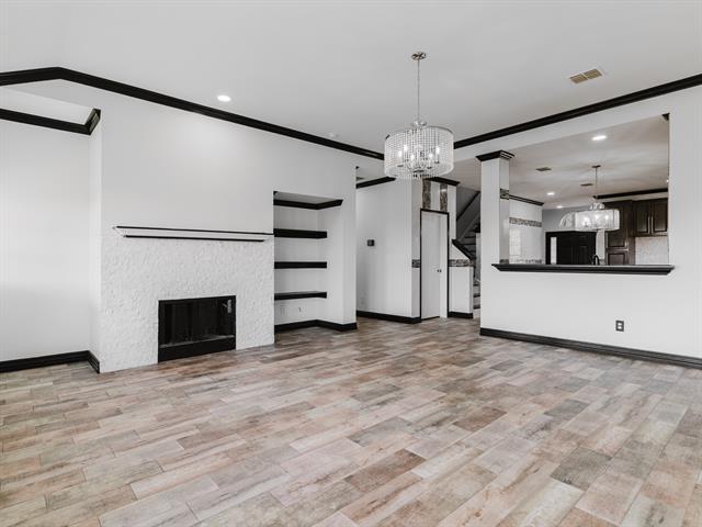 Building Photo - 1733 Elm St