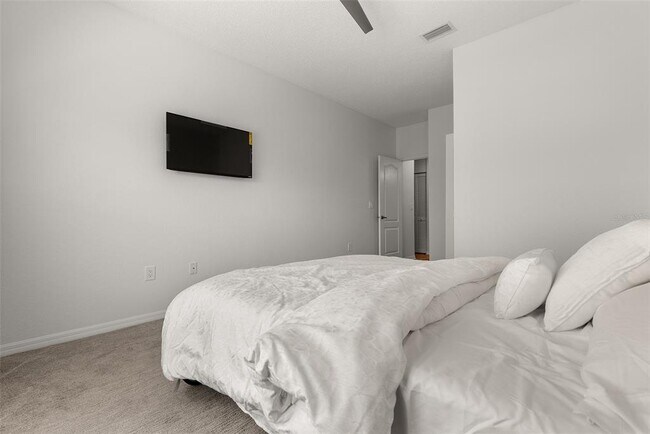 Building Photo - 910 Normandy Trace Rd