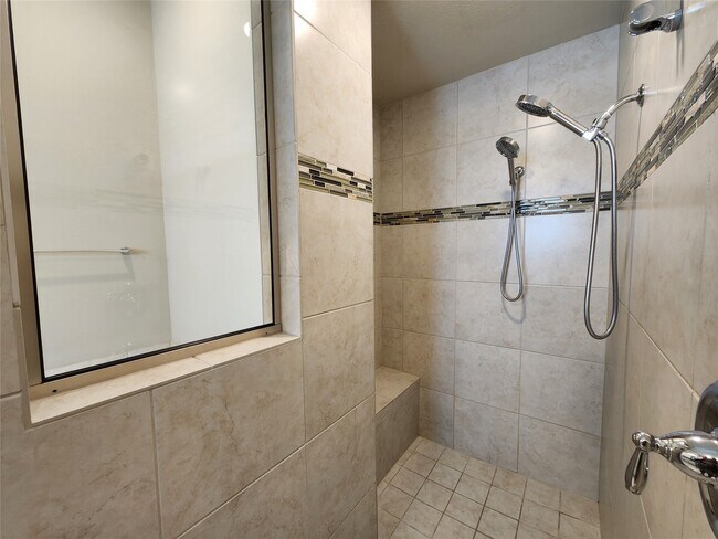 Building Photo - 23202 Brookdale Bay Ln