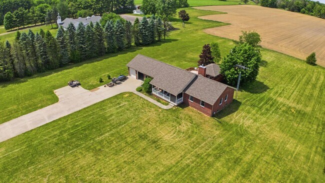 Building Photo - 5700 W M 36