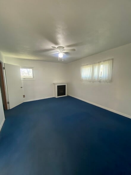 Building Photo - 1414 Central Ave