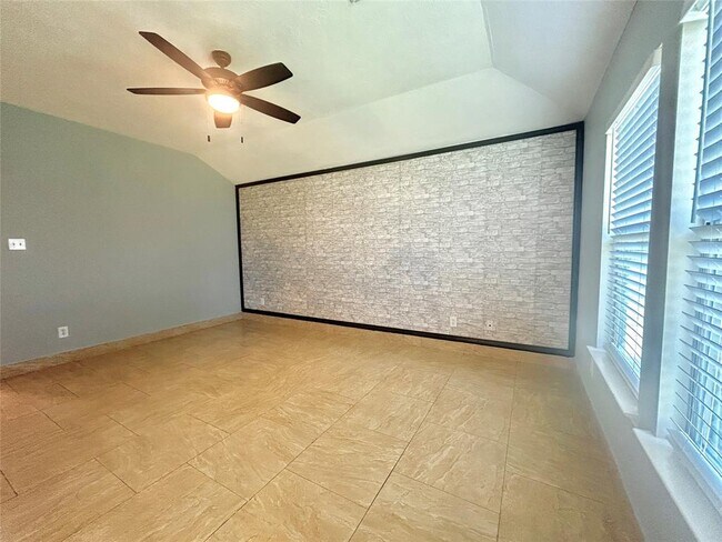 Building Photo - 18235 Bonham Oaks Ct