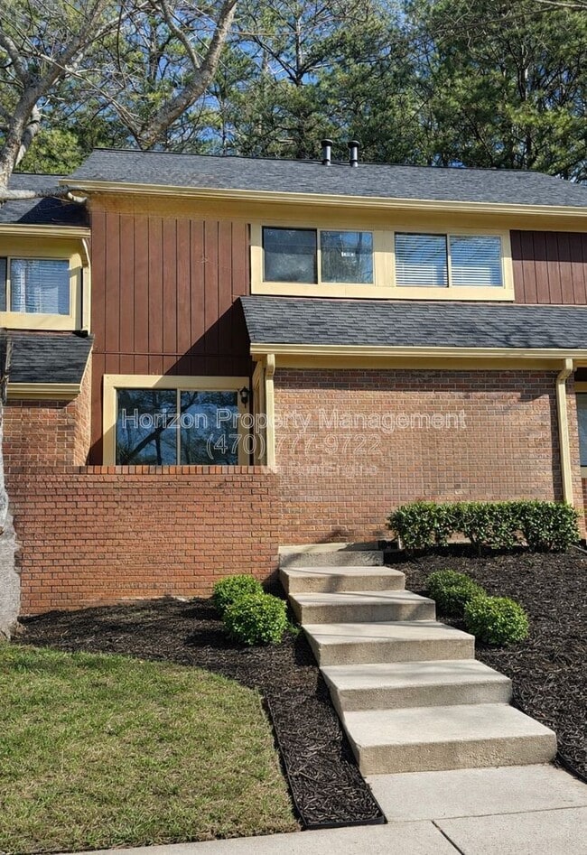 Building Photo - 11 Country Pl Ct