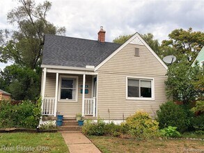Building Photo - 1436 Leroy St