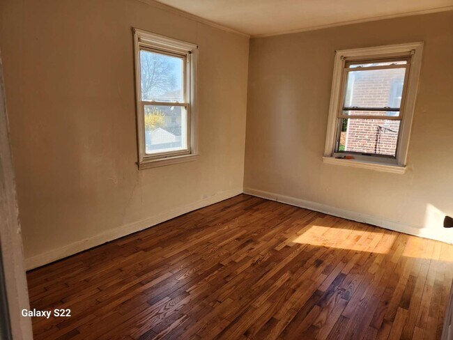 1 bedroom - 15 Coolidge Ave